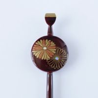 本漆純金蒔絵螺鈿かんざし 平打ち 菊文様 | かづら清老舗